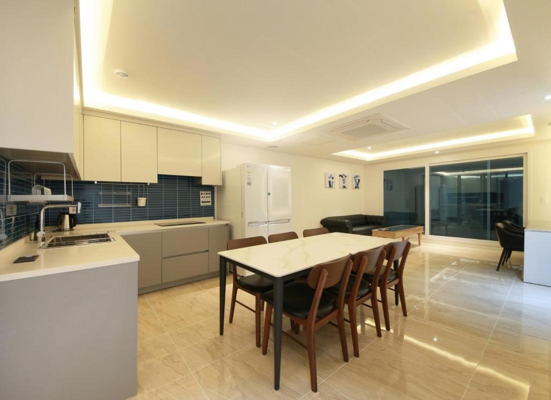 Wj Hotel Pool House Wonju Buitenkant foto
