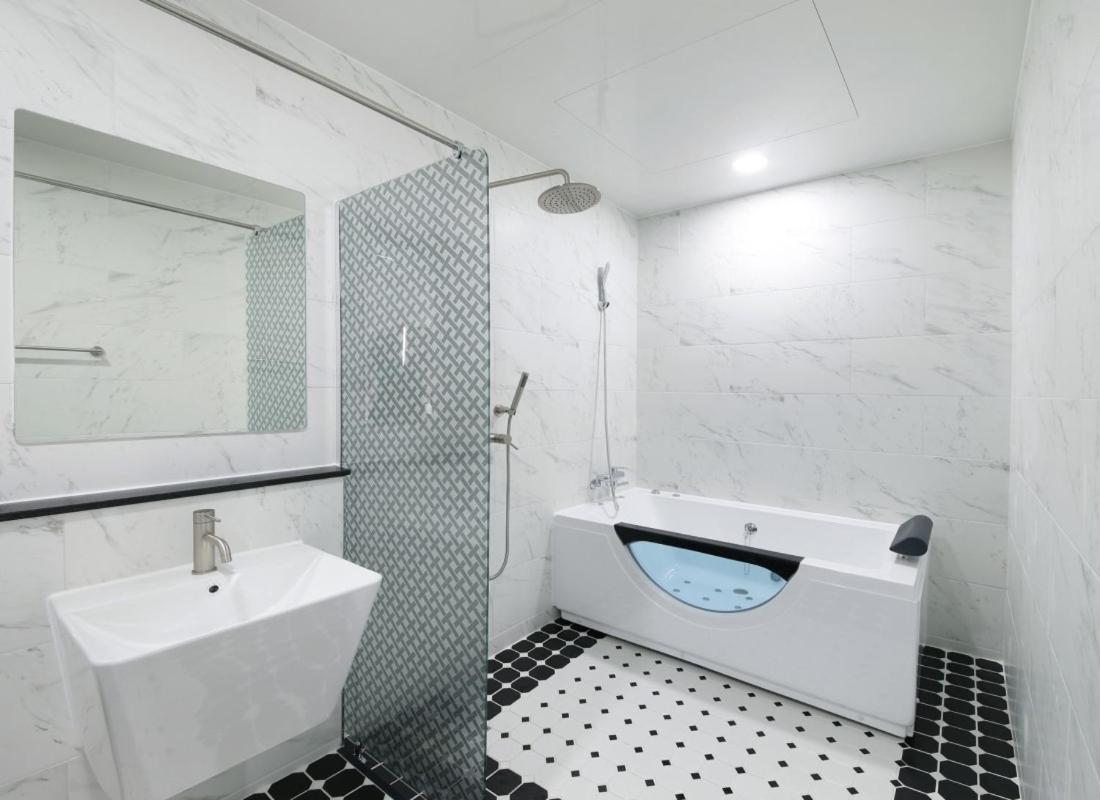Wj Hotel Pool House Wonju Buitenkant foto
